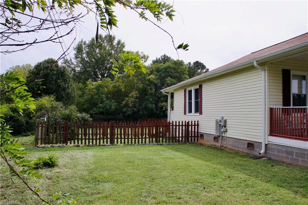 Stick/Site Built at 2033 Scalesville Road, Summerfield NC 27358, Summerfield, photo 2 of 10