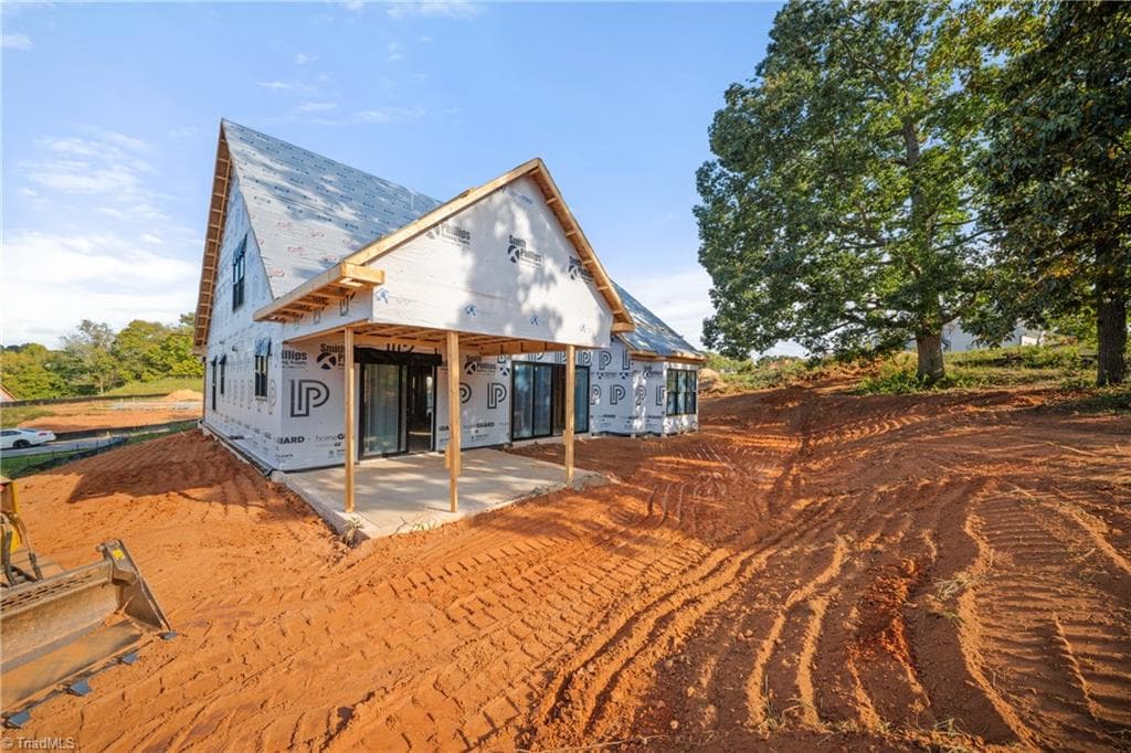 Stick/Site Built at 3042 Scarlet Tanager Drive, Winston-Salem NC 27106, Winston-Salem, photo 27 of 29