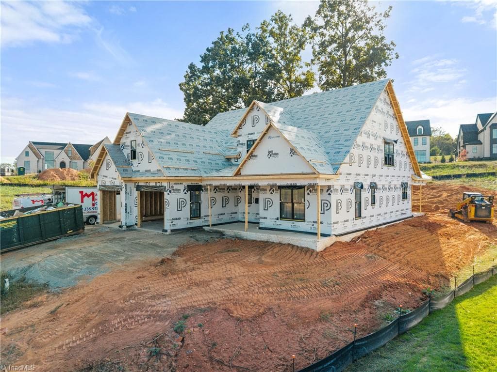 3042 Scarlet Tanager Drive, Winston-Salem NC 27106