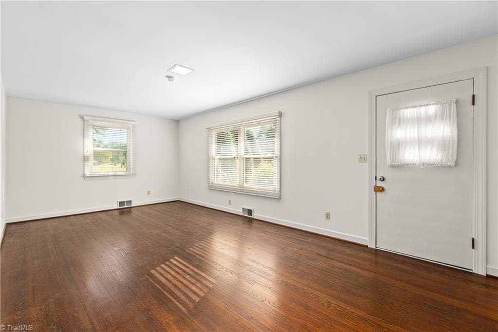 Stick/Site Built at 7379 Old Lexington Road, Winston-Salem NC 27107, Winston-Salem, photo 5 of 34