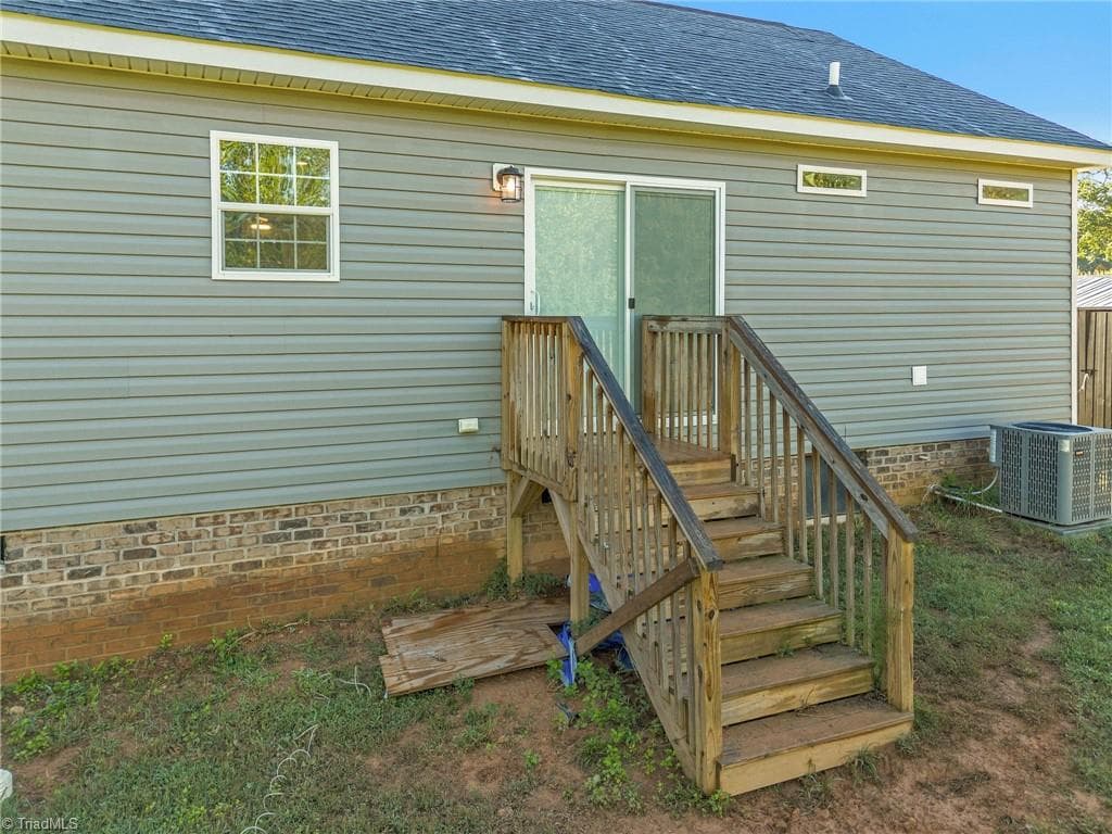 Stick/Site Built at 263 Bagley Springs Road, Ronda NC 28670, photo 8 of 37