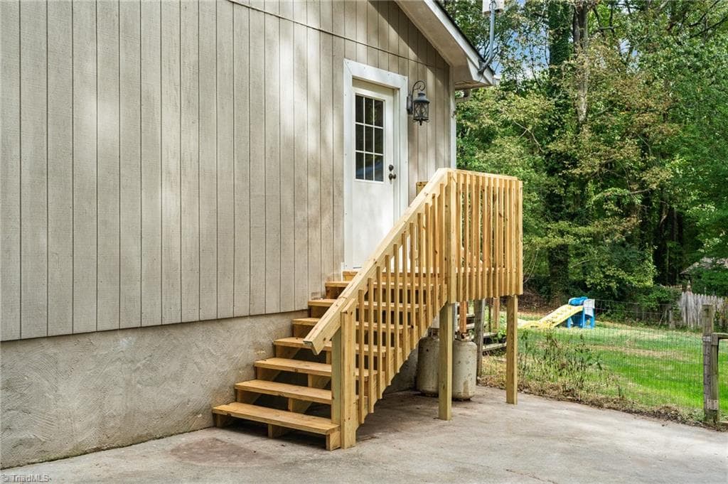 Stick/Site Built at 364 Staplewood Road, Lexington NC 27295, photo 23 of 32