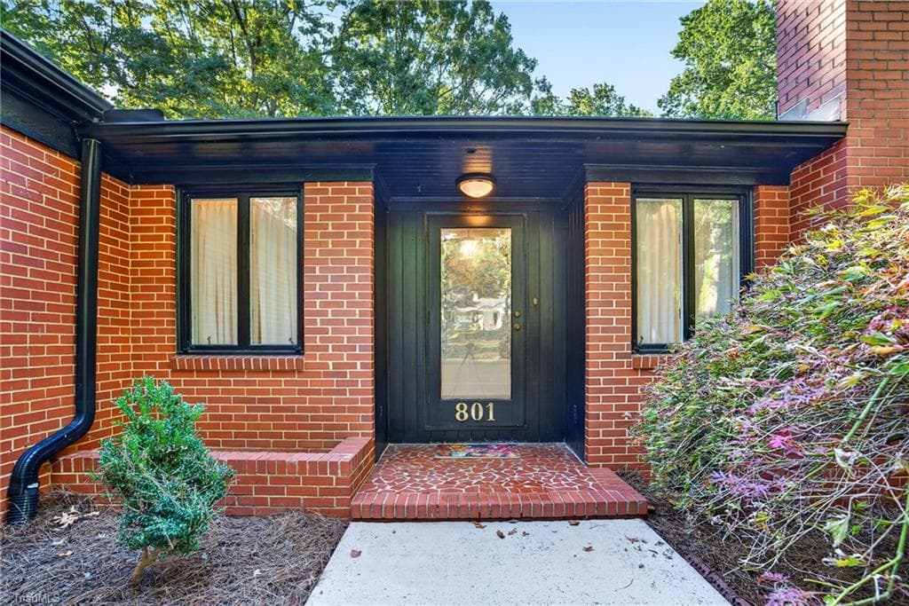 Stick/Site Built at 801 Cliftwood Drive, Siler City NC 27344, Siler City, photo 4 of 50