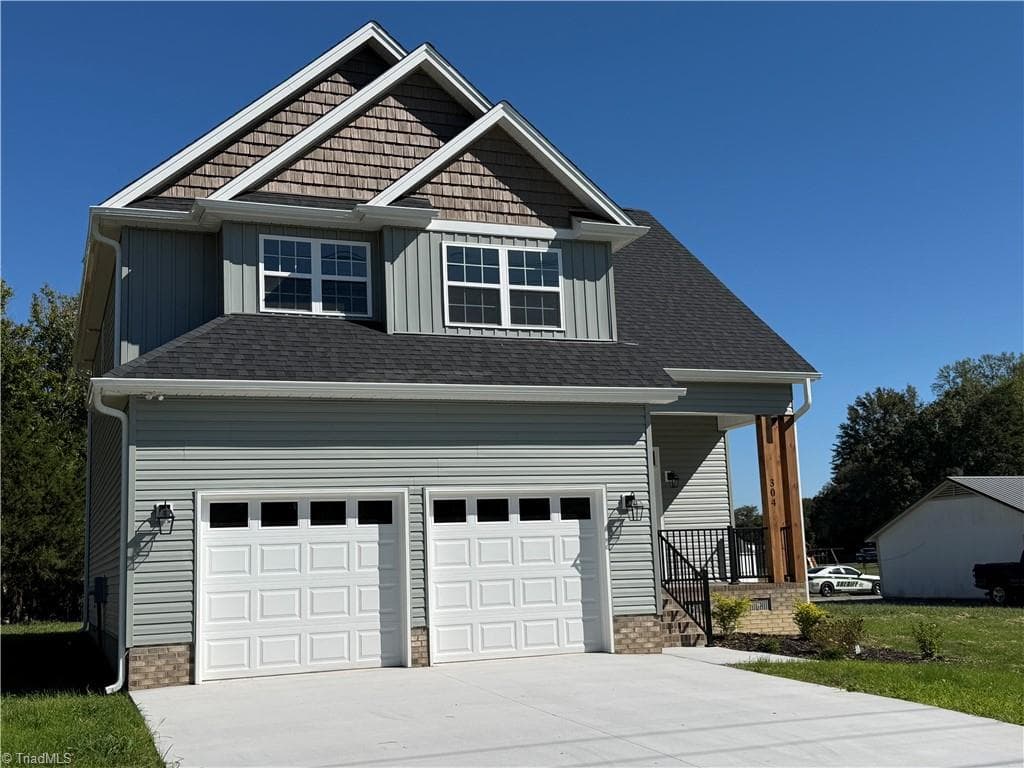 Stick/Site Built at 304 Brinkley Drive, Lexington NC 27295, Lexington, photo 4 of 38