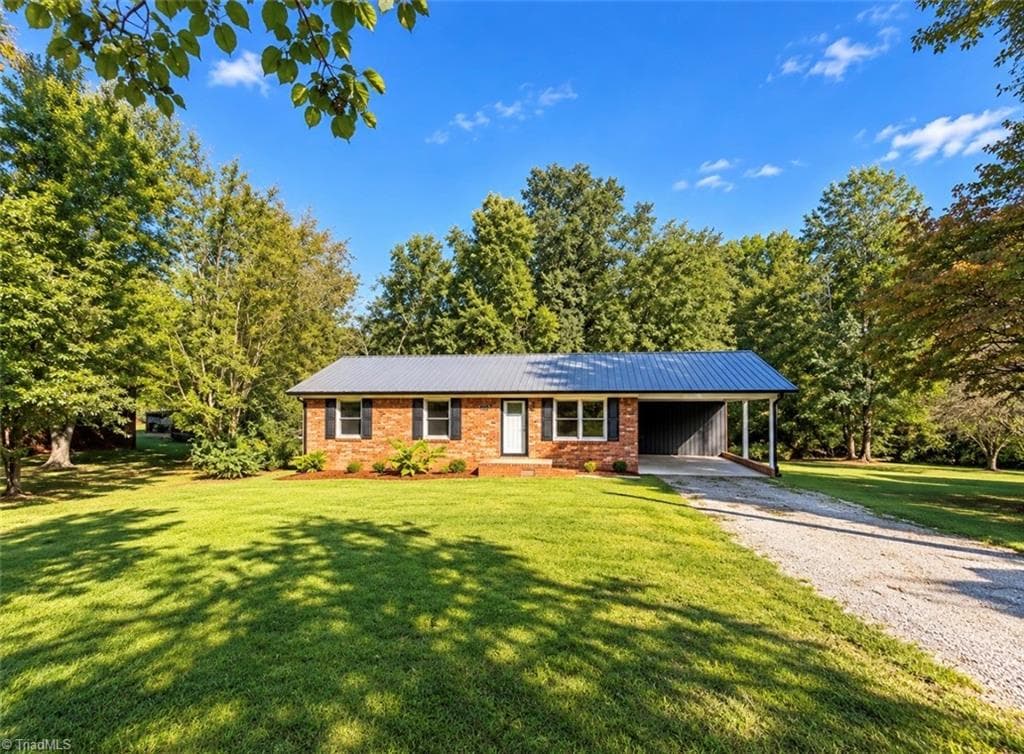 Stick/Site Built at 1681 Feezor Road, Lexington NC 27292, Lexington, photo 2 of 14