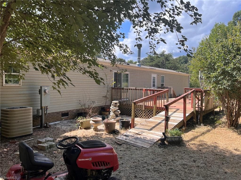 Manufactured Home at 230 Squirrel Run, Salisbury NC 28146, Salisbury, photo 13 of 21