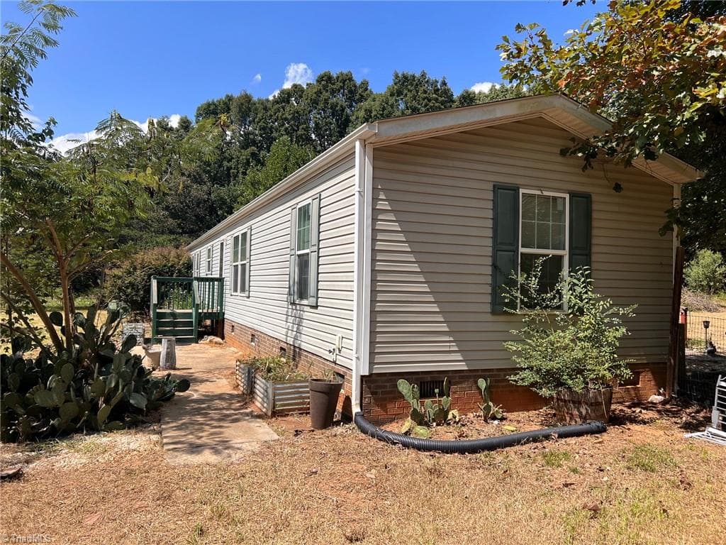 Manufactured Home at 230 Squirrel Run, Salisbury NC 28146, photo 21 of 21