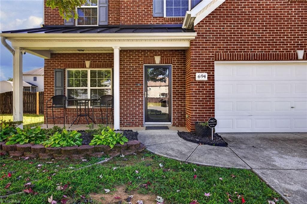 Stick/Site Built at 694 Trotters Run Court, Whitsett NC 27377, Whitsett, photo 4 of 46