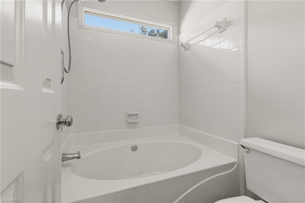 Stick/Site Built at 4126 Carroll Ridge Court, High Point NC 27265, High Point, photo 39 of 80