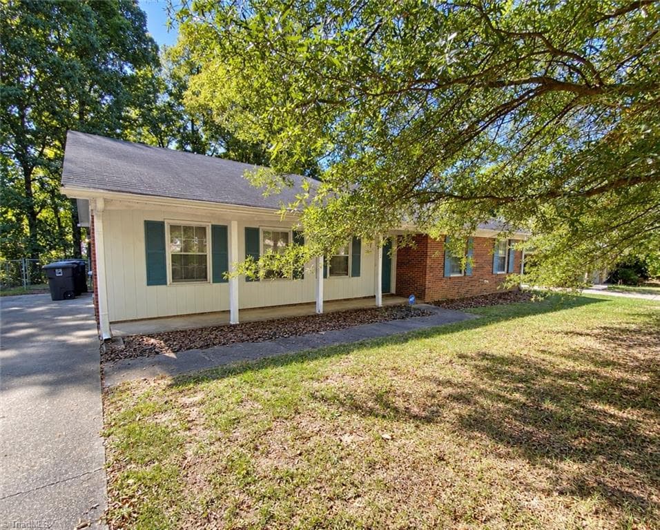 Stick/Site Built at 3200 Glen Hollow Road, Greensboro NC 27407, Greensboro, photo 5 of 32