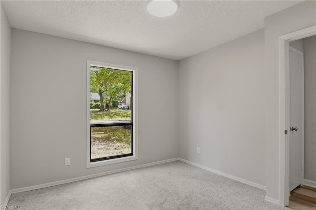 Stick/Site Built at 2613 Woodcreek Road, Winston-Salem NC 27106, Winston-Salem, photo 31 of 60