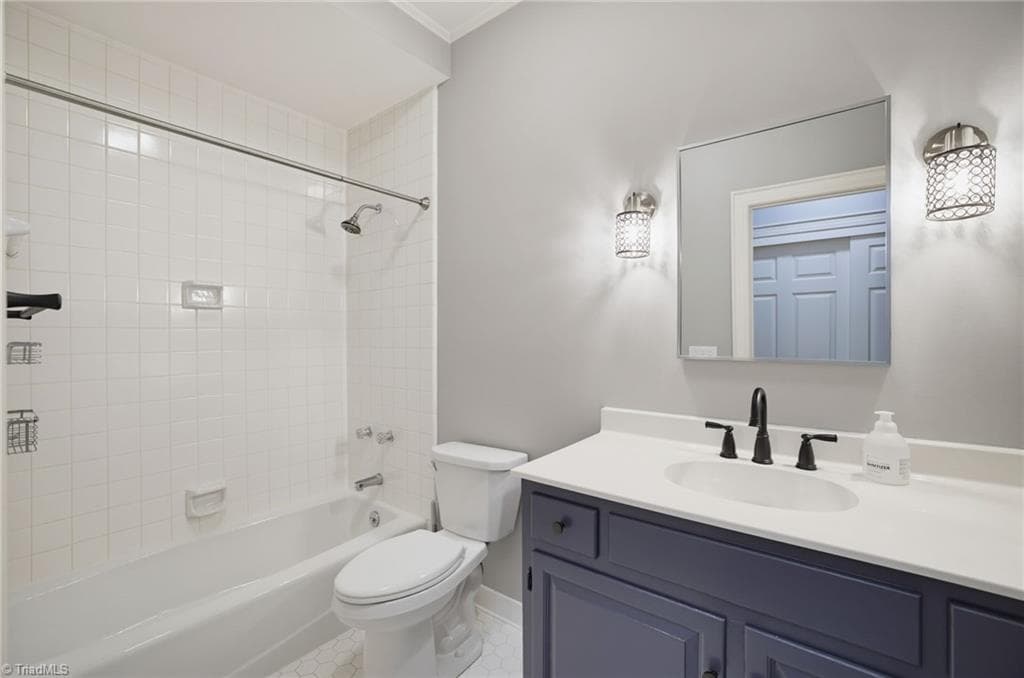 Stick/Site Built at 414 Fisher Park Circle # A, Greensboro NC 27401, Greensboro, photo 26 of 48