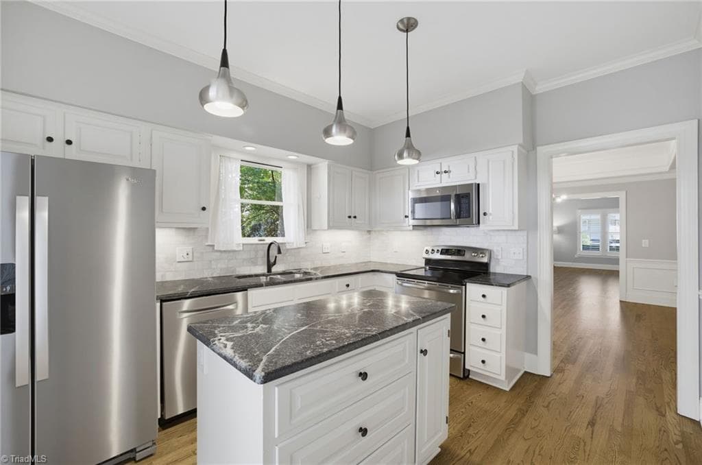Stick/Site Built at 414 Fisher Park Circle # A, Greensboro NC 27401, Greensboro, photo 20 of 48