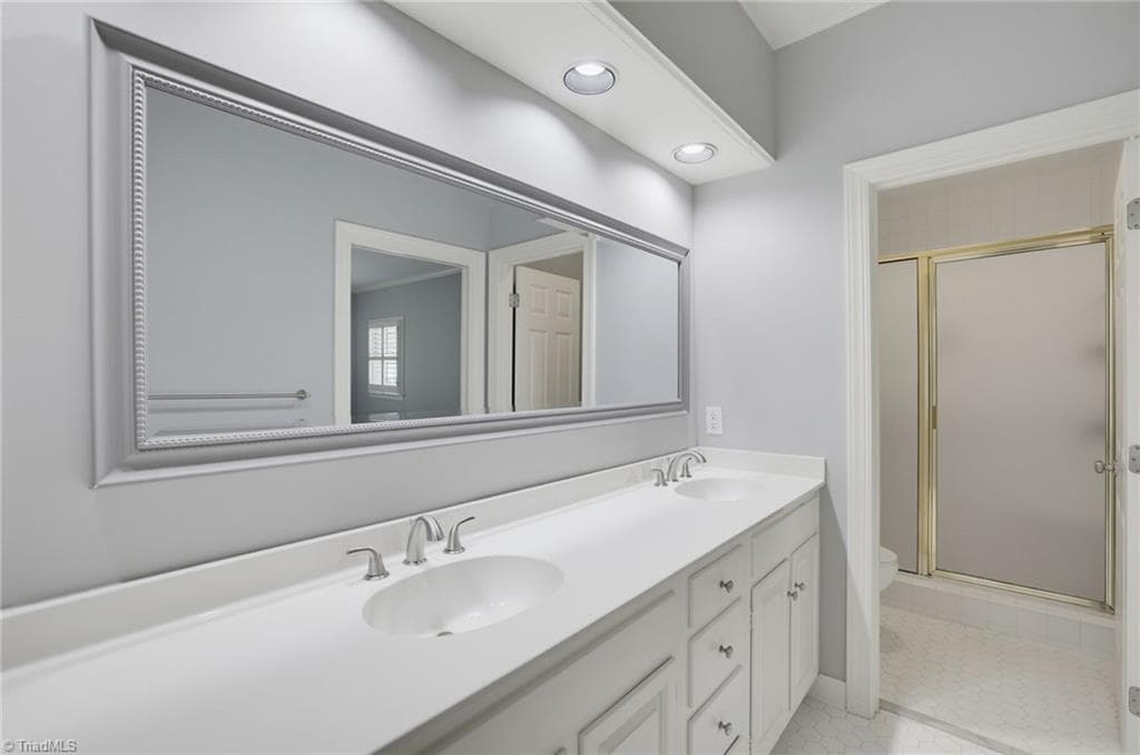 Stick/Site Built at 414 Fisher Park Circle # A, Greensboro NC 27401, Greensboro, photo 34 of 48
