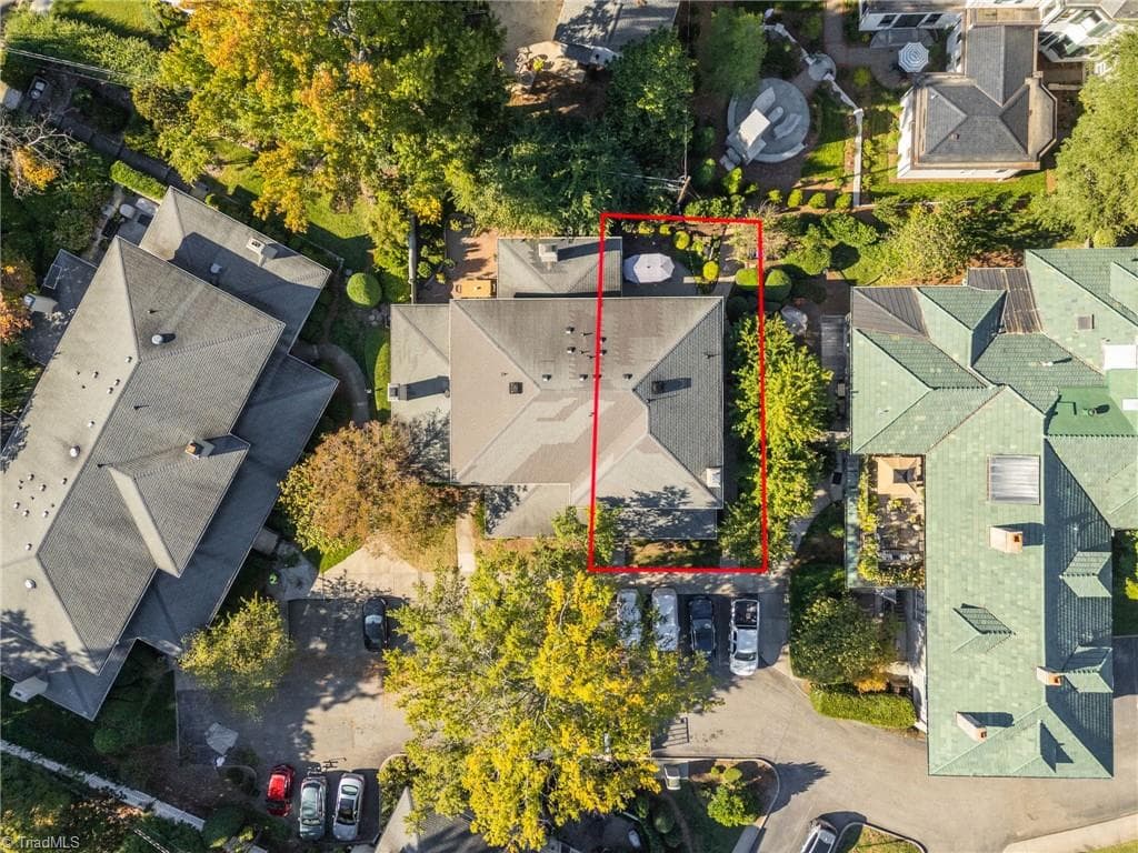 Stick/Site Built at 414 Fisher Park Circle # A, Greensboro NC 27401, Greensboro, photo 44 of 48