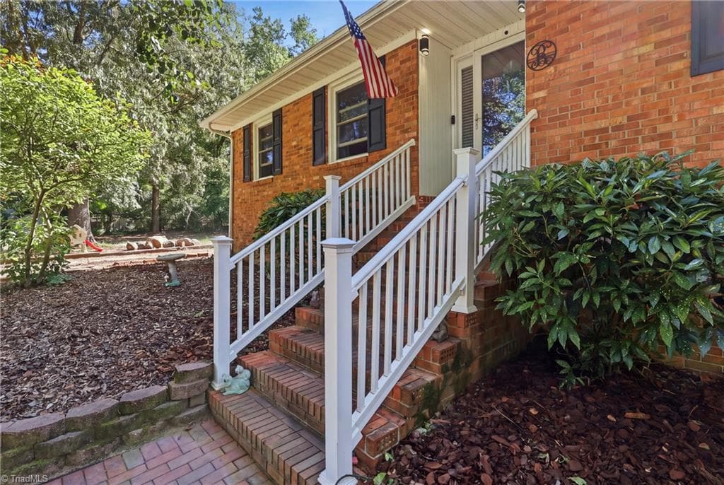 Stick/Site Built at 406 Spring Road, Jamestown NC 27282, Jamestown, photo 6 of 45