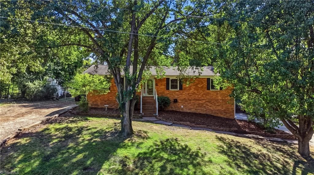 Stick/Site Built at 406 Spring Road, Jamestown NC 27282, Jamestown, photo 41 of 45