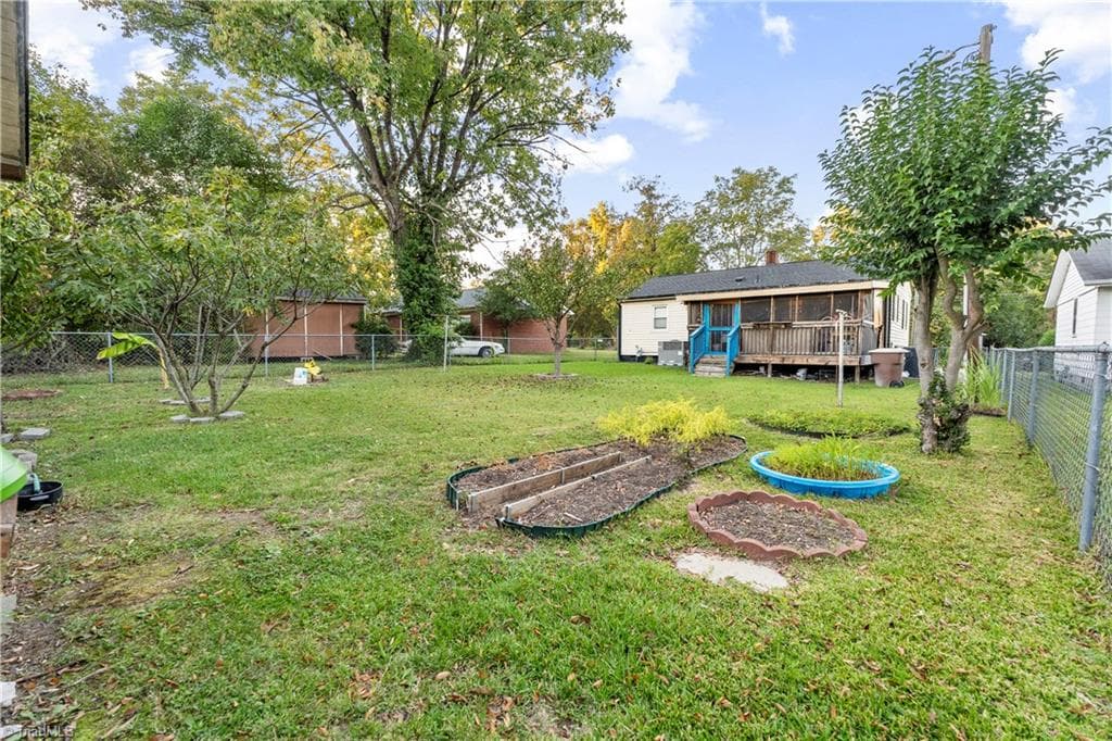 Stick/Site Built at 2112 Vale Place, Greensboro NC 27401, Greensboro, photo 25 of 30