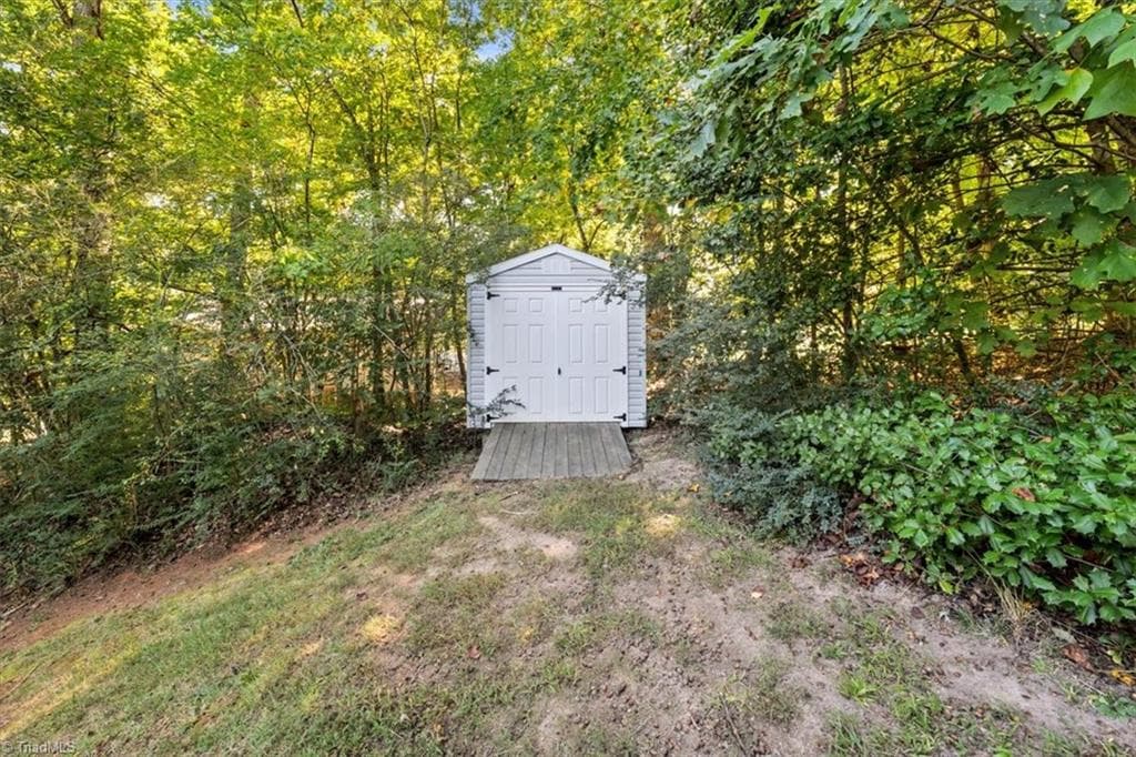 Stick/Site Built at 2504 Wedge Place, Asheboro NC 27205, Asheboro, photo 36 of 40