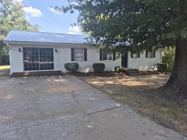 Stick/Site Built at 203 Pennington Avenue, Lexington NC 27292, Lexington, photo 33 of 48
