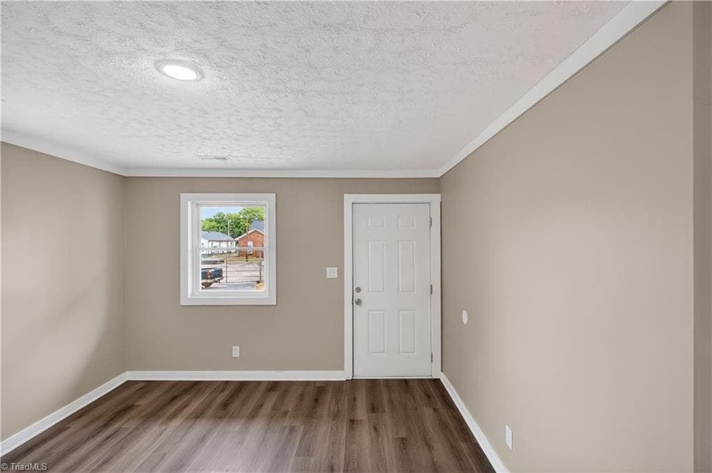 Duplex at 17 Hunter Street, Thomasville NC 27360, Thomasville, photo 29 of 60