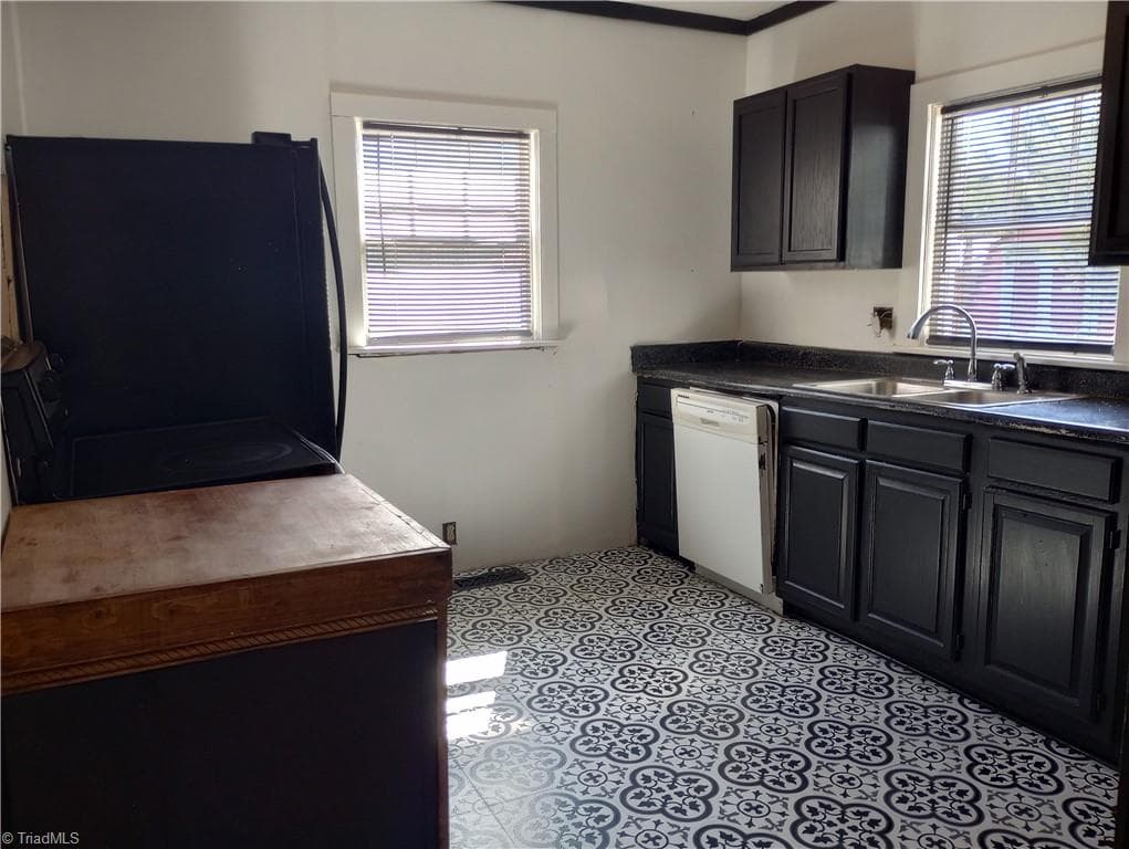 Stick/Site Built at 217 N Fayetteville Street, Liberty NC 27298, Liberty, photo 11 of 19