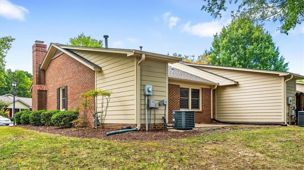 Stick/Site Built at 10 Prairie Trail # D, Greensboro NC 27410, Greensboro, photo 63 of 64
