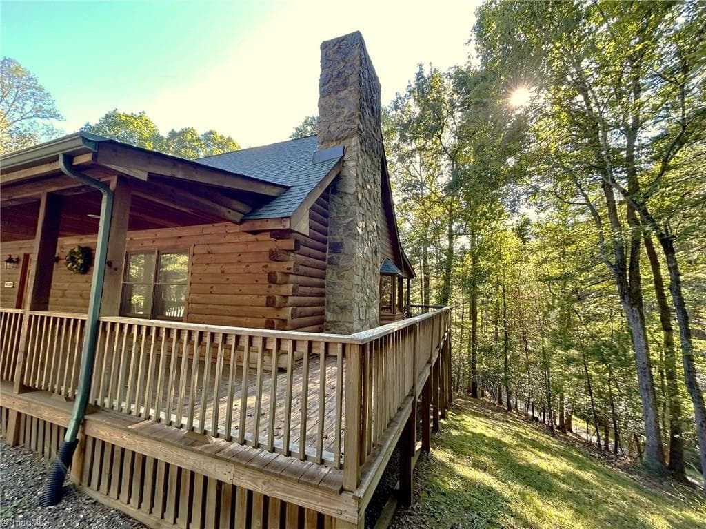Stick/Site Built at 154 Rocky Shore Drive, Wilkesboro NC 28697, Wilkesboro, photo 46 of 50