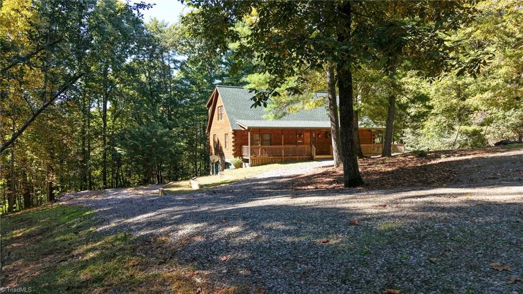 Stick/Site Built at 154 Rocky Shore Drive, Wilkesboro NC 28697, Wilkesboro, photo 47 of 50