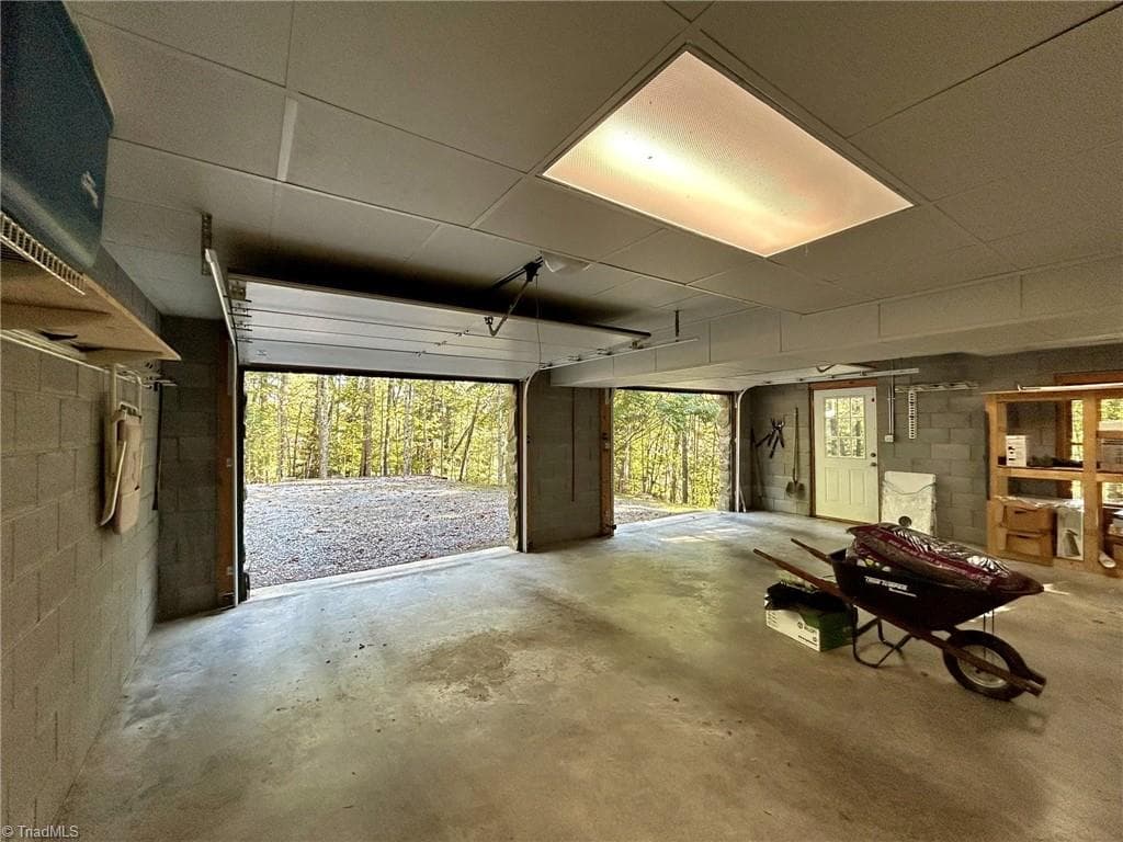 Stick/Site Built at 154 Rocky Shore Drive, Wilkesboro NC 28697, Wilkesboro, photo 35 of 50