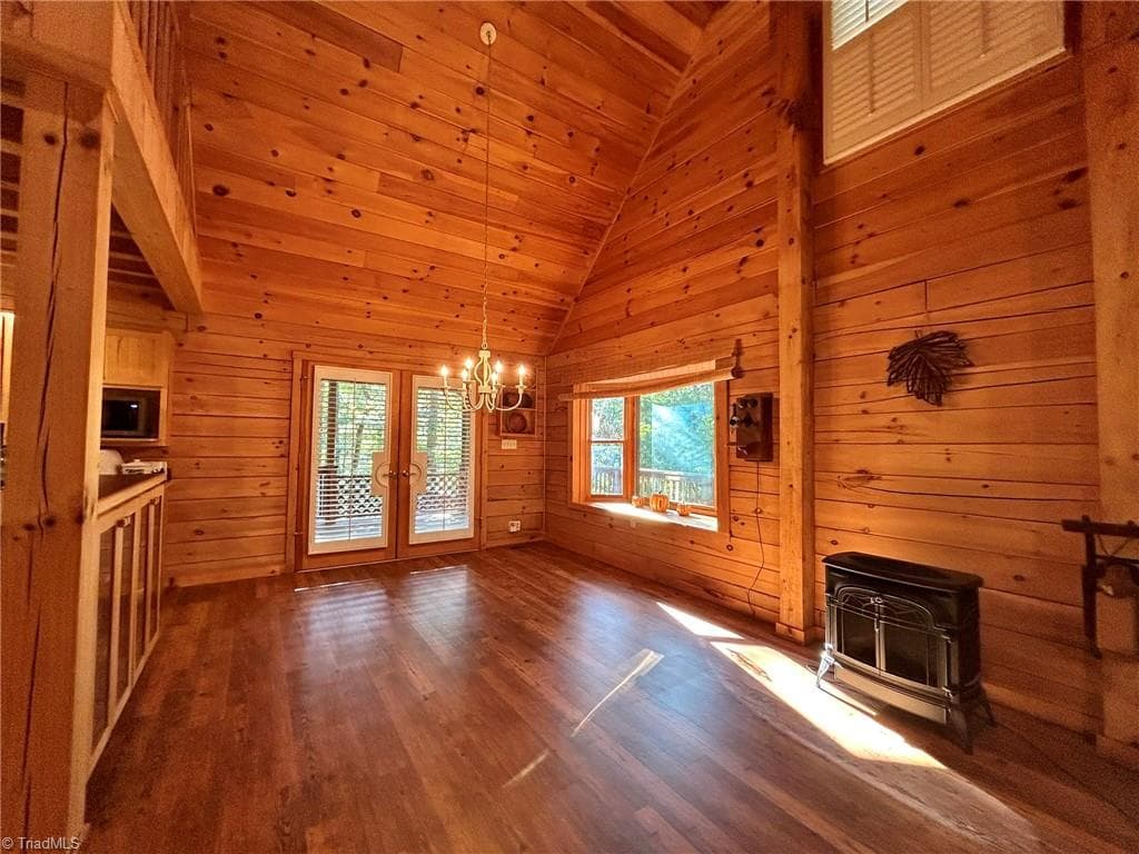 Stick/Site Built at 154 Rocky Shore Drive, Wilkesboro NC 28697, Wilkesboro, photo 4 of 50