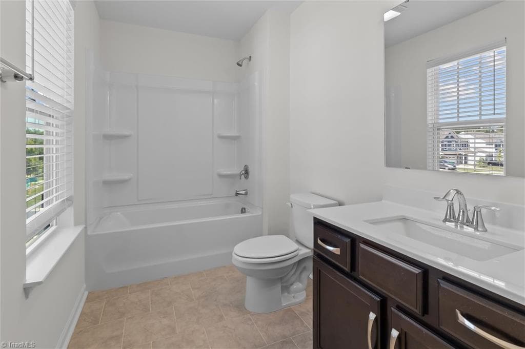 Stick/Site Built at 146 Centerpiece Drive, High Point NC 27265, High Point, photo 59 of 64