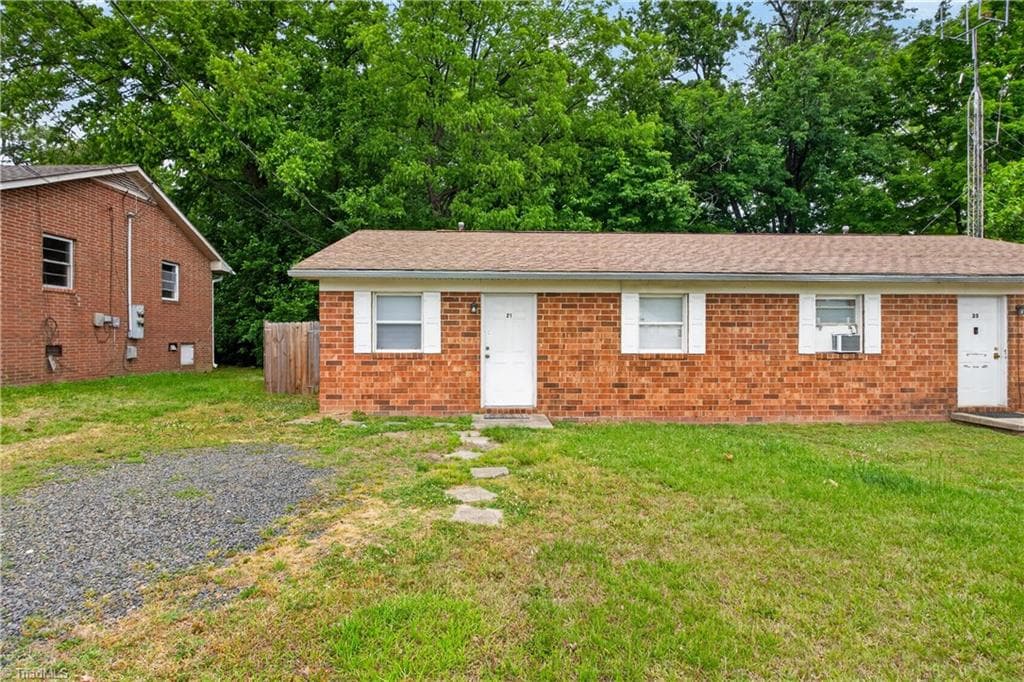 Duplex at 21 Hunter Street, Thomasville NC 27360, Thomasville, photo 57 of 66