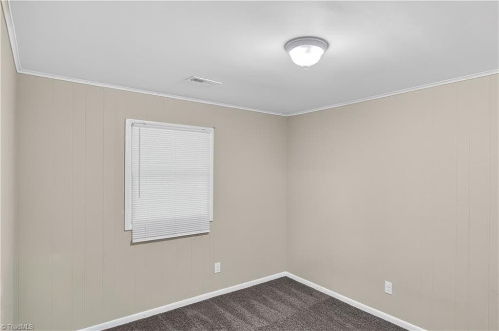 Duplex at 21 Hunter Street, Thomasville NC 27360, Thomasville, photo 15 of 66