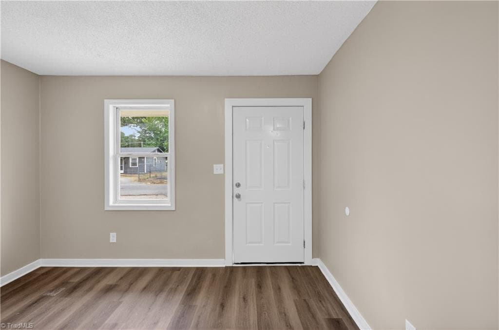 Duplex at 29 Hunter Street, Thomasville NC 27360, Thomasville, photo 45 of 70