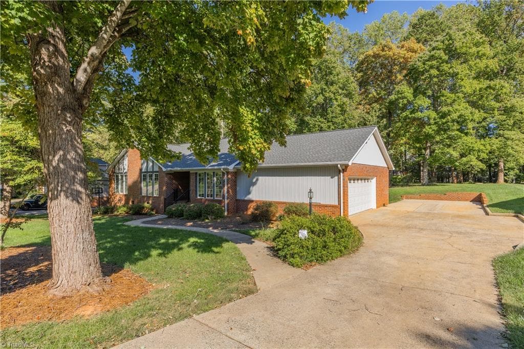 Stick/Site Built at 671 Brown Trail, Asheboro NC 27203, photo 7 of 50