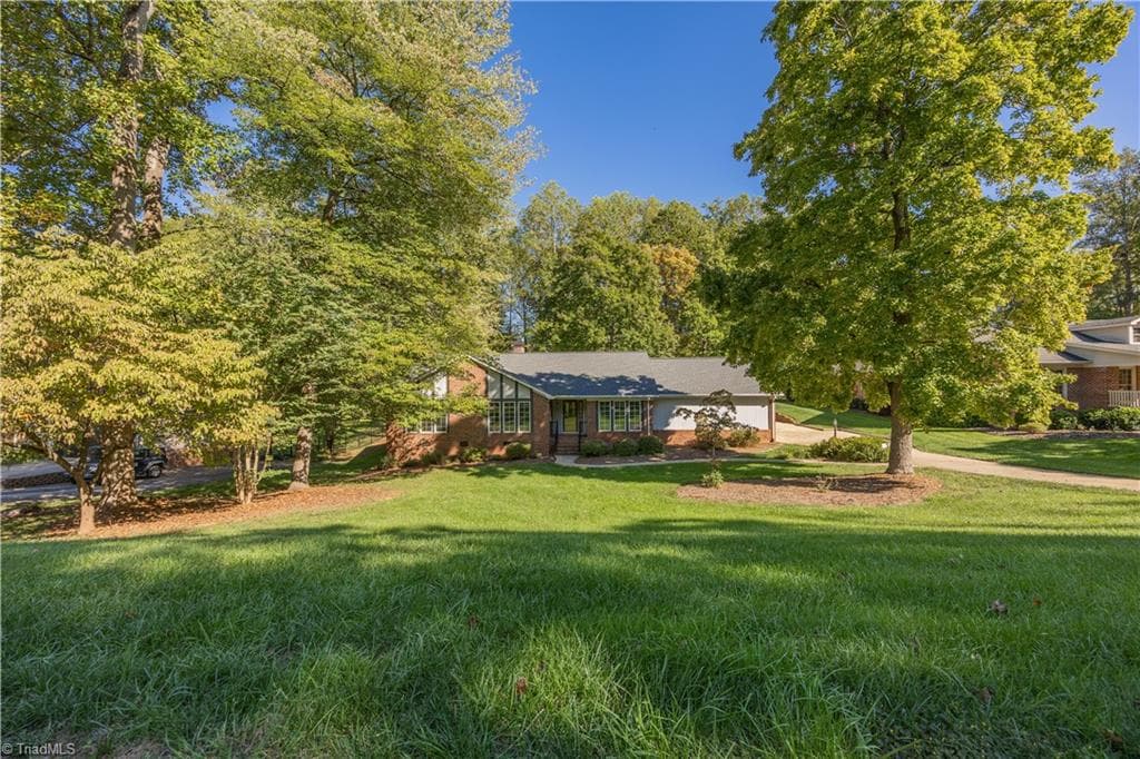 Stick/Site Built at 671 Brown Trail, Asheboro NC 27203, photo 5 of 50