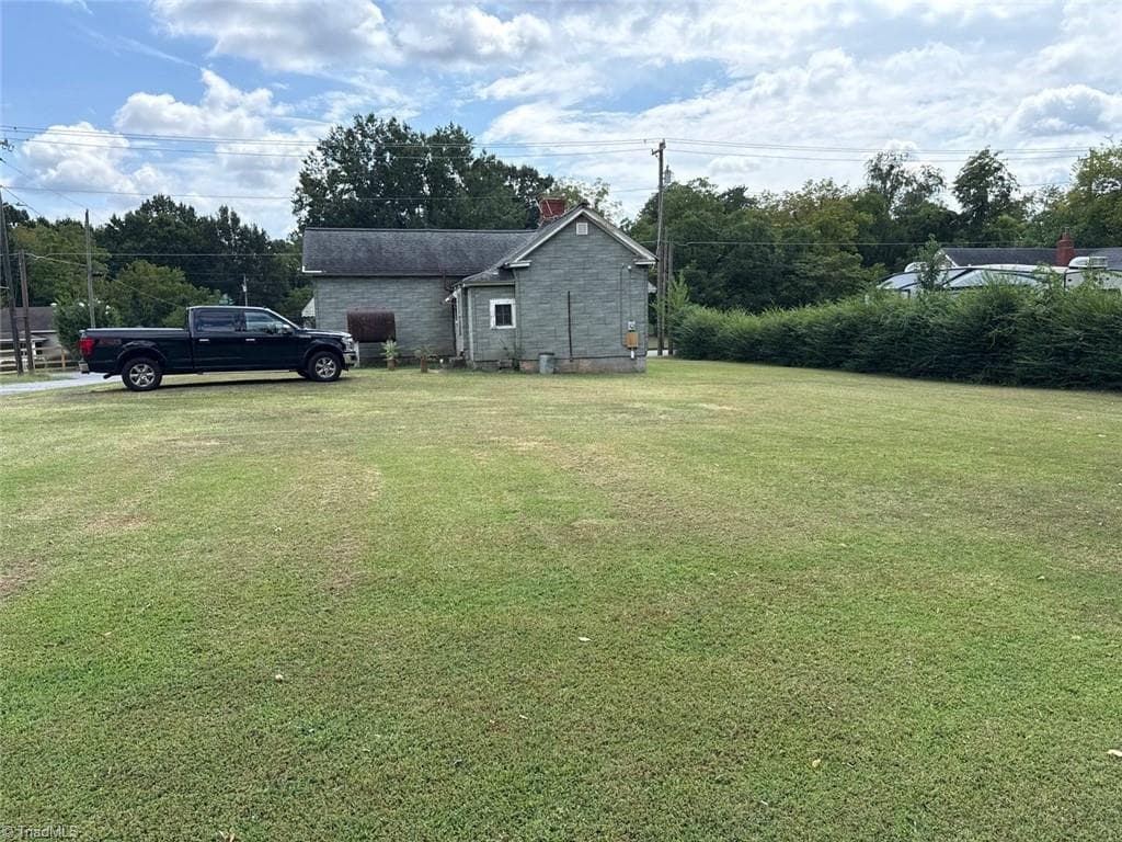 Stick/Site Built at 1421 South Avenue, Eden NC 27288, Eden, photo 32 of 33