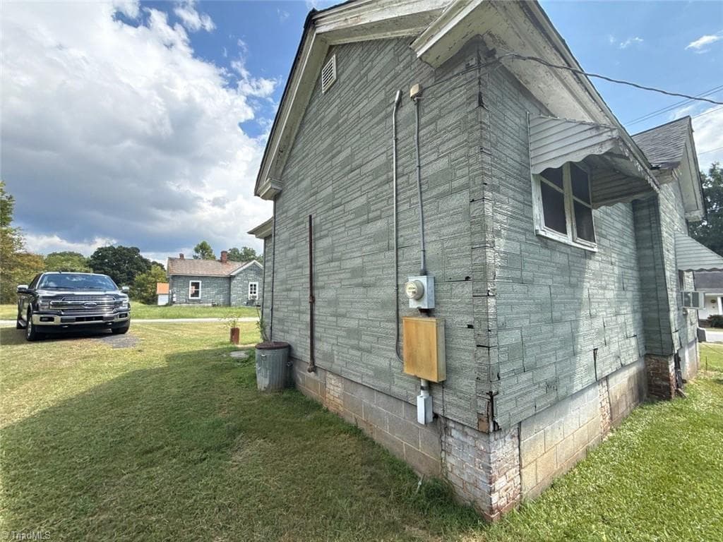 Stick/Site Built at 1421 South Avenue, Eden NC 27288, Eden, photo 24 of 33