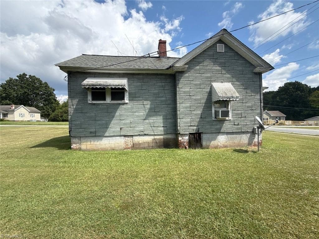 Stick/Site Built at 1421 South Avenue, Eden NC 27288, Eden, photo 33 of 33