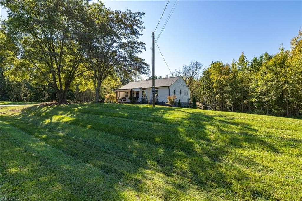 Stick/Site Built at 1333 Commonwealth Road, Randleman NC 27317, Randleman, photo 7 of 37