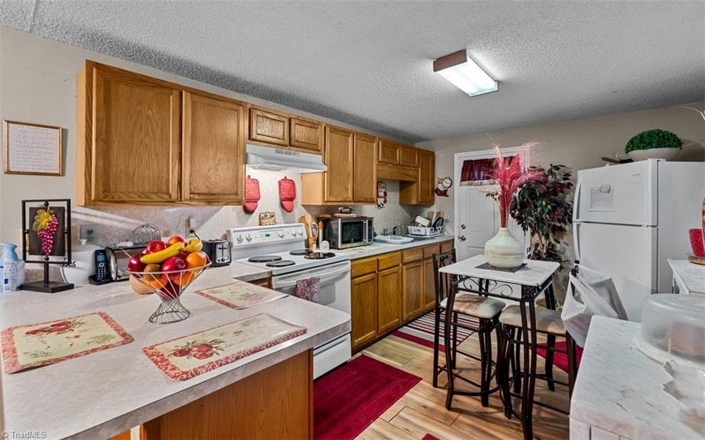 Duplex at 1815 Willora Street, Greensboro NC 27406, Greensboro, photo 9 of 25