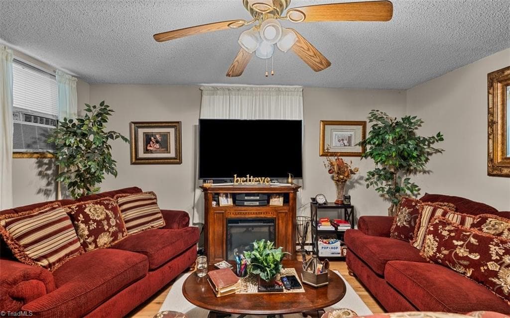 Duplex at 1815 Willora Street, Greensboro NC 27406, Greensboro, photo 4 of 25