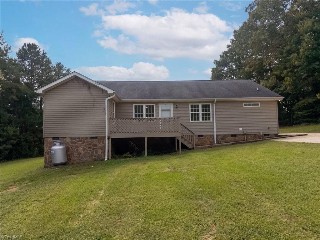 Stick/Site Built at 1415 Faith Meadows Lane, Asheboro NC 27205, Asheboro, photo 5 of 31