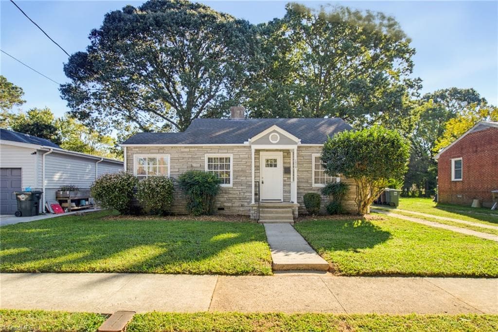 1513 Willomore Street, Greensboro NC 27403