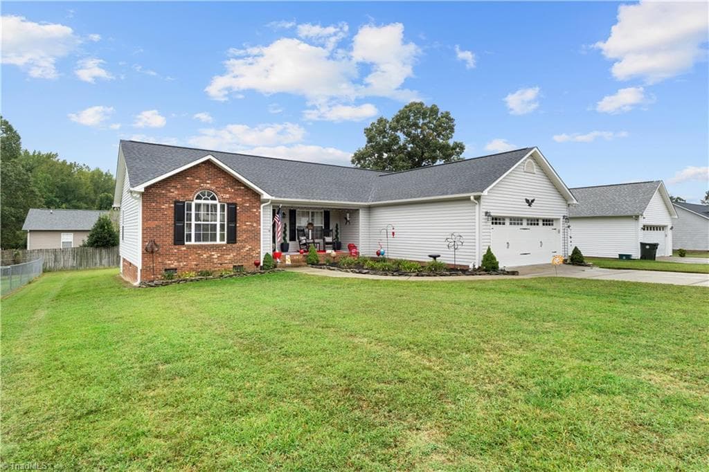 Stick/Site Built at 106 John Mills Lane, Thomasville NC 27360, Thomasville, photo 6 of 28