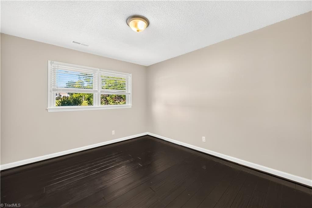 Stick/Site Built at 5528 Mauldin Drive, High Point NC 27263, High Point, photo 17 of 38