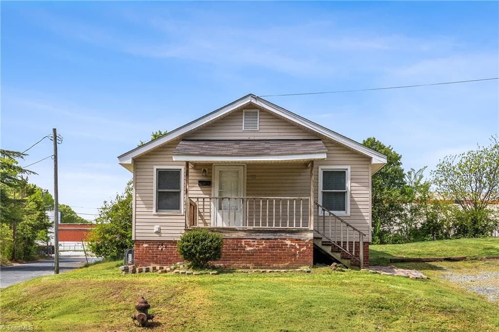 112 Raleigh Street, Greensboro NC 27401