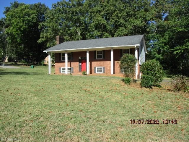 436 White Road, King NC 27021