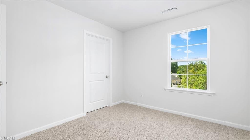 Stick/Site Built at 617 Beechwood Circle, Thomasville NC 27360, Thomasville, photo 14 of 20